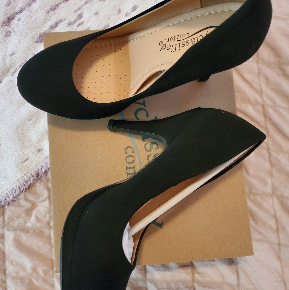 Black Heels 4"